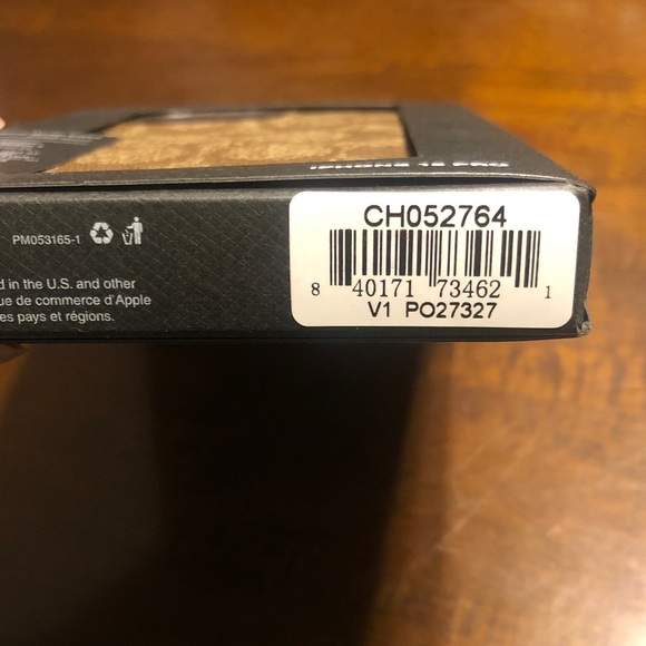 Coach Brown Signature Pattern Phone Case - Picture 4 of 5